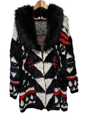 BCBGMAXAZRIA Faux Fur Collar Tribal Aztec Fuzzy Cardigan Sweater Boho Goth M